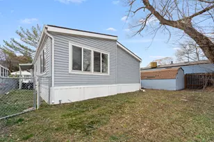 4967 S La Contessa Dr E, Salt Lake City, UT 84117 - Photo 35