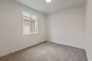 3675 N Columbine Way, Eagle Mountain, UT 84005 - Photo 17