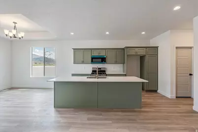 3675 N Columbine Way #381, Eagle Mountain, UT 84005 - Photo 5