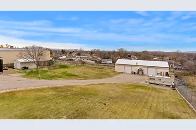 4997 S 2700 W, Roy, UT 84067 - Photo 5