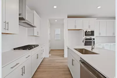 5456 Saddle Stone Dr #511, Eagle Mountain, UT 84005 - Photo 5