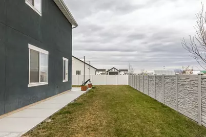 3231 S 2410 W, Syracuse, UT 84075 - Photo 47