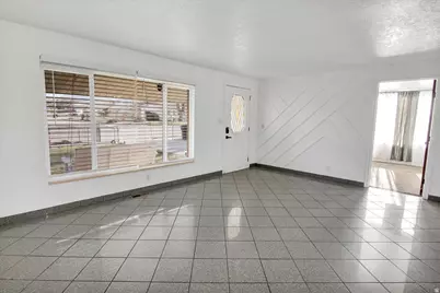 2413 N 475 W, Sunset, UT 84015 - Photo 3