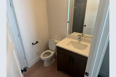 160 S 50 W, Clearfield, UT 84015 - Photo 9