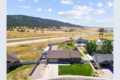 216 E 1370 S, Nephi, UT 84648 - Photo 7