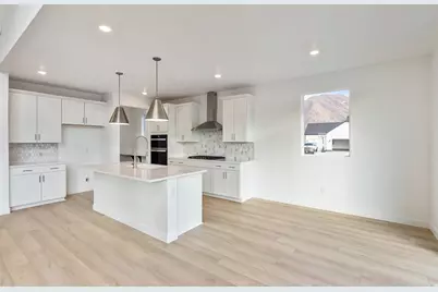 1034 E 250 S, Salem, UT 84653 - Photo 11