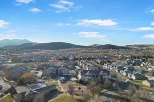 8116 N Ridge Loop Dr W, Eagle Mountain, UT 84005 - Photo 9