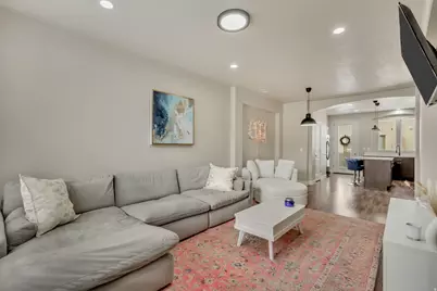 11386 S Okanogan Ln, South Jordan, UT 84009 - Photo 13