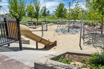 11386 S Okanogan Ln, South Jordan, UT 84009 - Photo 25