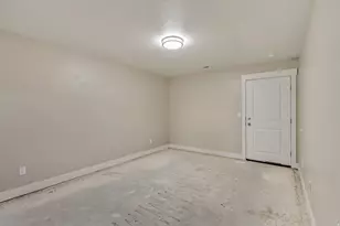 11386 S Okanogan Ln, South Jordan, UT 84009 - Photo 23