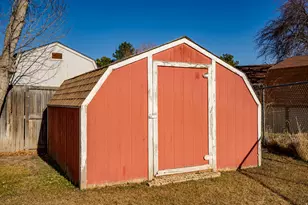 3352 W Springbrook Dr S, West Jordan, UT 84084 - Photo 25