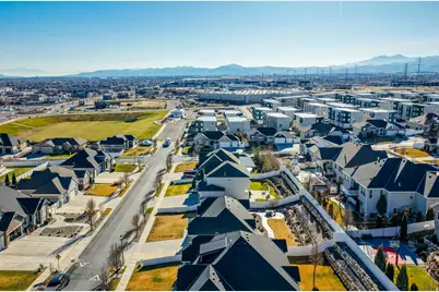 7456 S 5680 W, West Jordan, UT 84081 - Photo 39