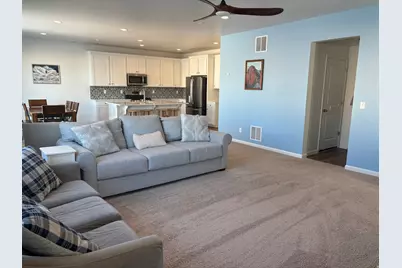 5492 North Yeager Ln N, Eagle Mountain, UT 84005 - Photo 15