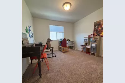 5492 North Yeager Ln N, Eagle Mountain, UT 84005 - Photo 27