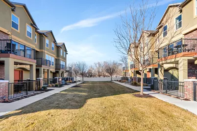 678 E Moray Hill Ct, Draper, UT 84020 - Photo 23