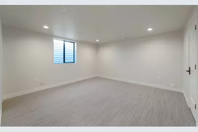 949 S Louisa Dr, Saratoga Springs, UT 84045 - Photo 47