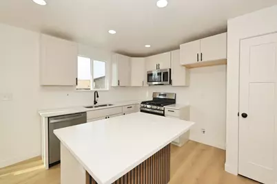 3706 S Buckeroo Cir, Magna, UT 84044 - Photo 9