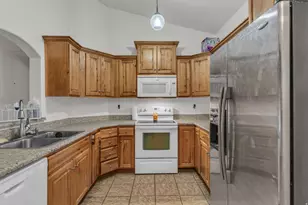 1045 S 1700 W, Payson, UT 84651 - Photo 9