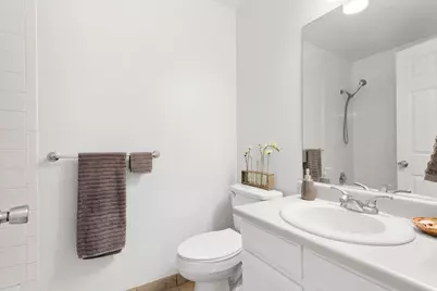 8246 S Creekwood Cir, West Jordan, UT 84088 - Photo 21