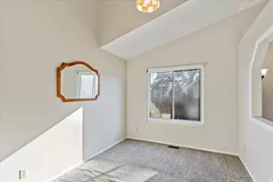 256 E 425 S, Kaysville, UT 84037 - Photo 9