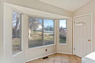 256 E 425 S, Kaysville, UT 84037 - Photo 15