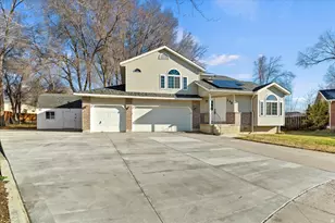 256 E 425 S, Kaysville, UT 84037 - Photo 3