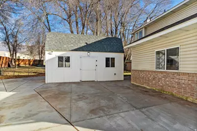 256 E 425 S, Kaysville, UT 84037 - Photo 33