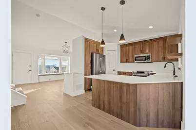 548 W 2325 N, Lehi, UT 84043 - Photo 5