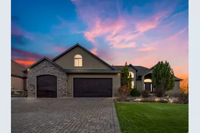 375 W Paddock Ln, Kaysville, UT 84037 - Photo 1