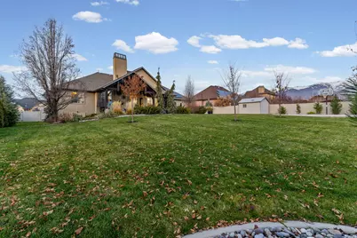 375 W Paddock Ln, Kaysville, UT 84037 - Photo 73