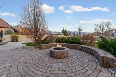 375 W Paddock Ln, Kaysville, UT 84037 - Photo 67