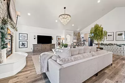 375 W Paddock Ln, Kaysville, UT 84037 - Photo 25