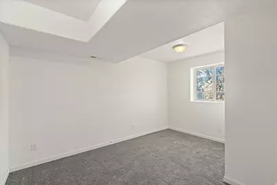 5260 S 2700 W, Roy, UT 84067 - Photo 37