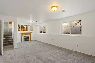 5260 S 2700 W, Roy, UT 84067 - Photo 33