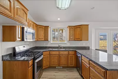 5260 S 2700 W, Roy, UT 84067 - Photo 21