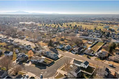 5260 S 2700 W, Roy, UT 84067 - Photo 11