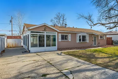 4945 S 4860 W, Kearns, UT 84118 - Photo 27