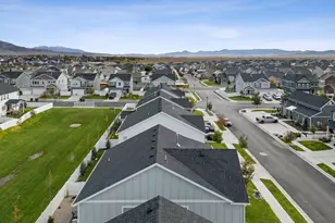 5084 N Espalier Dr, Eagle Mountain, UT 84005 - Photo 71