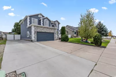 1132 N 780 W, Clinton, UT 84015 - Photo 3