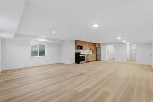 1042 E Lester Dr S, South Weber, UT 84405 - Photo 39