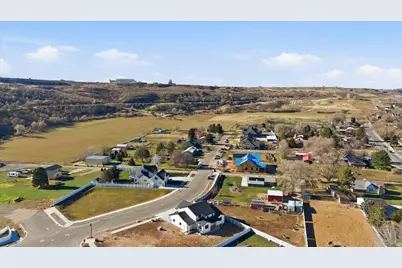 1042 E Lester Dr S, South Weber, UT 84405 - Photo 53