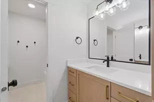 1042 E Lester Dr S, South Weber, UT 84405 - Photo 33