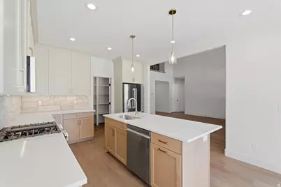 1042 E Lester Dr S, South Weber, UT 84405 - Photo 13