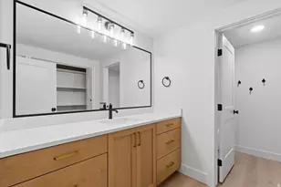 1042 E Lester Dr S, South Weber, UT 84405 - Photo 31