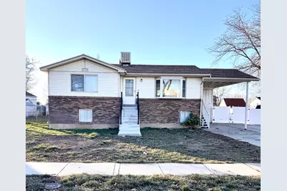 2219 N 2475 W, Clinton, UT 84015 - Photo 1