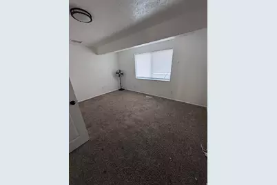 2219 N 2475 W, Clinton, UT 84015 - Photo 9