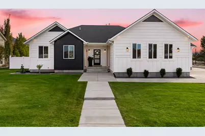 8 E 400 N, Millville, UT 84326 - Photo 1