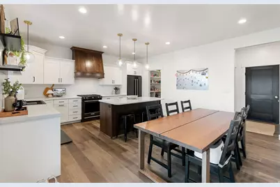 8 E 400 N, Millville, UT 84326 - Photo 15