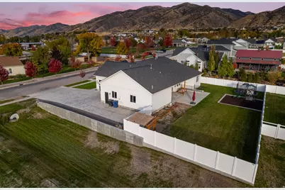 8 E 400 N, Millville, UT 84326 - Photo 43