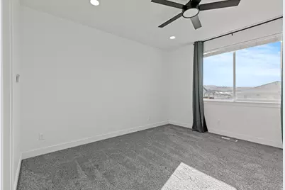 1274 E 480 S, Hyrum, UT 84319 - Photo 11